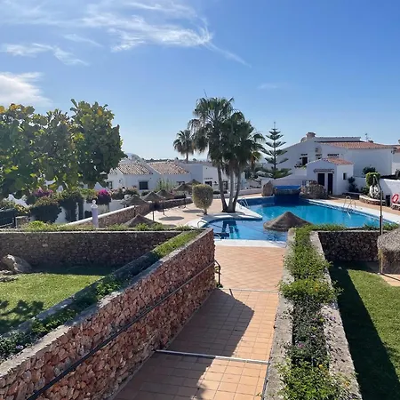 Capistrano, Calle Palmas 126 - Eurosur